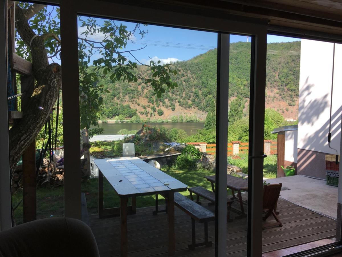 Na Vyhlidce Apartment Vrane nad Vltavou Luaran gambar